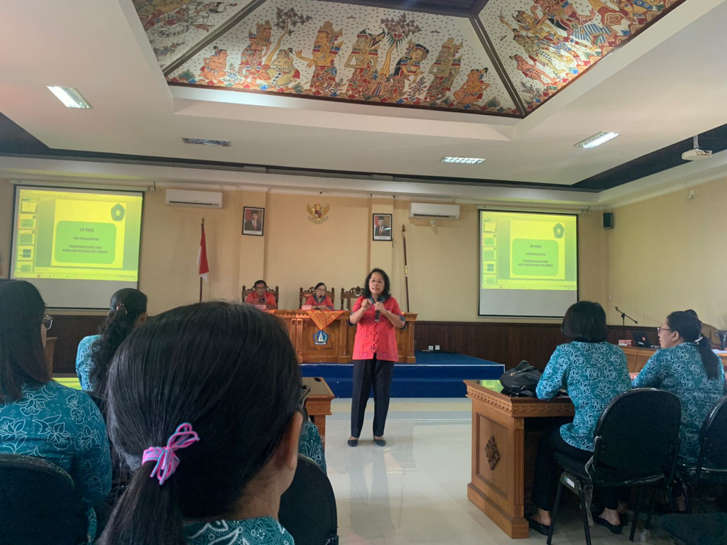 Sosialisasi 10 Program Pokok PKK